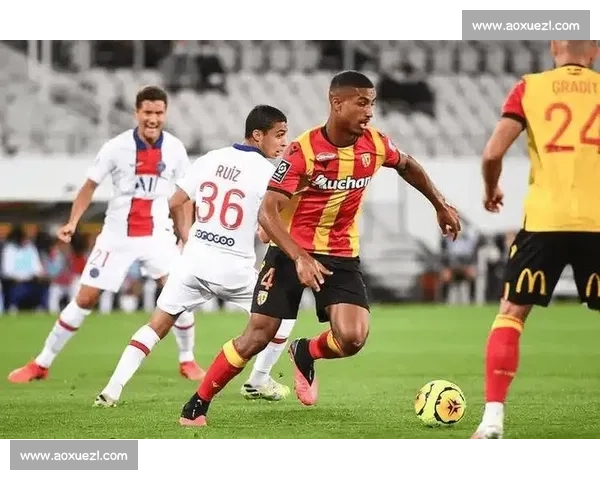 里昂主场迎战亚眠攻防博弈看法甲强弱对决走向赛前解析与关键球员表现